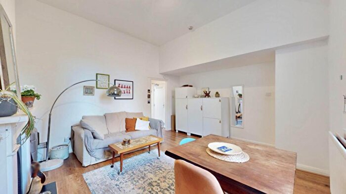 1 Bedroom Flat To Rent In Northwood Road, Highgate., N6