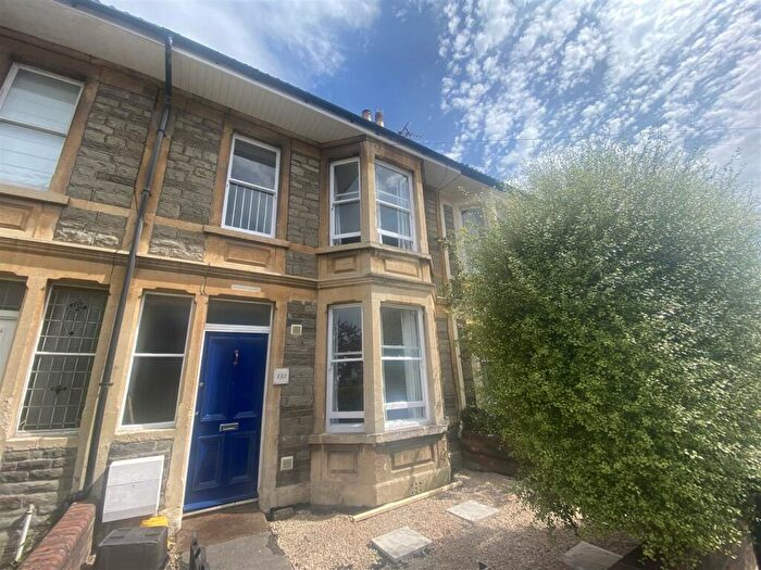 4 Bedroom House To Rent In Howard Road, Westbury Park, Bristol, BS6