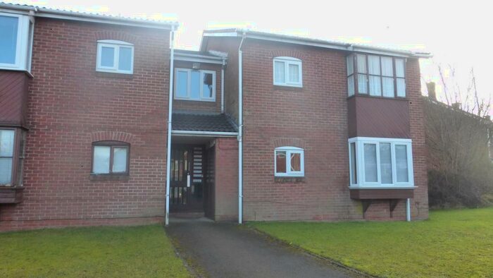 1 Bedroom Flat To Rent In Polperro Way, Hucknall, Nottingham, NG15