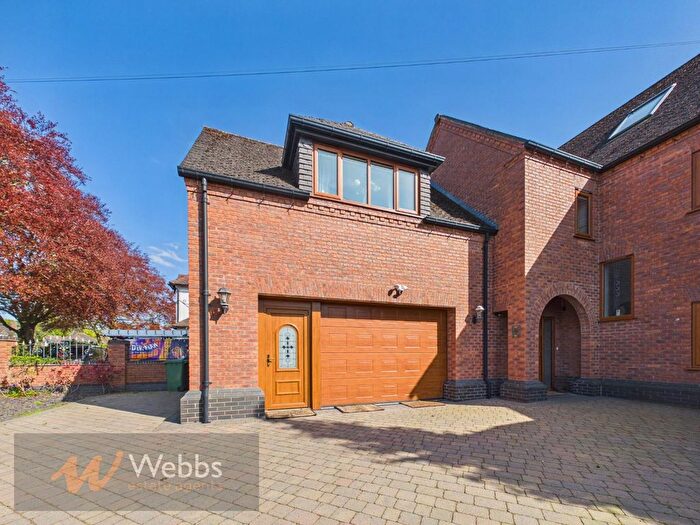 1 Bedroom Flat To Rent In Gorsey Lane, Cannock, WS11