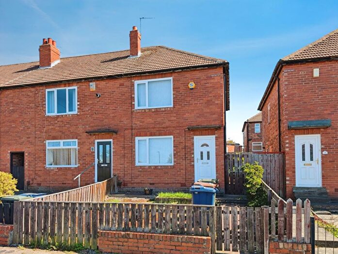 2 Bedroom End Terrace House For Sale In Cheeseburn Gardens, Fenham, Newcastle Upon Tyne, NE5