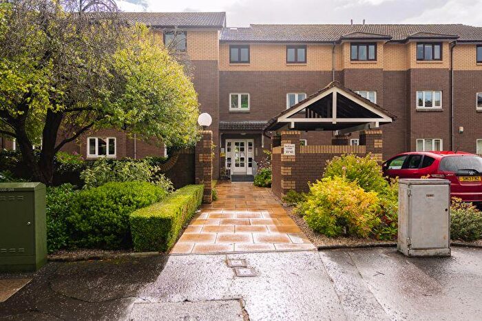 2 Bedroom Flat For Sale In Braemar Court, Hazelden Gardens, Muirend, G44