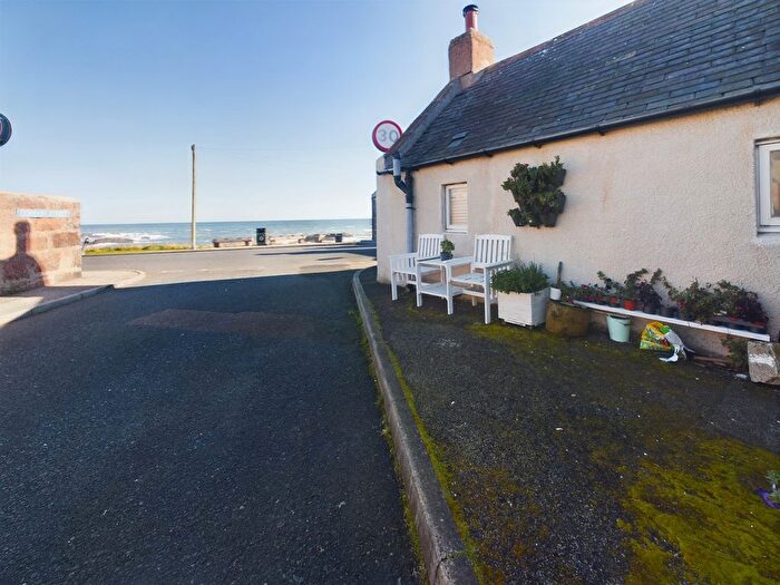 2 Bedroom Cottage For Sale In Queens Road, Peterhead, AB42