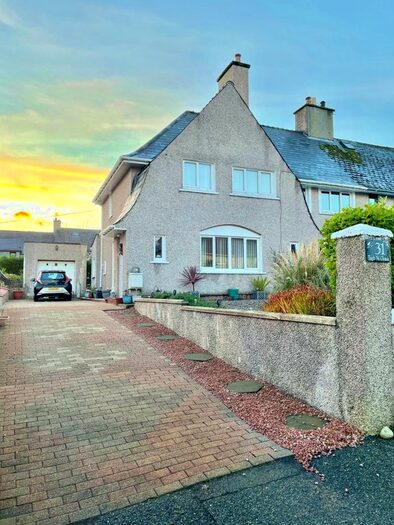 3 Bedroom End Of Terrace House For Sale In Anderson Road, Stornoway, HS1