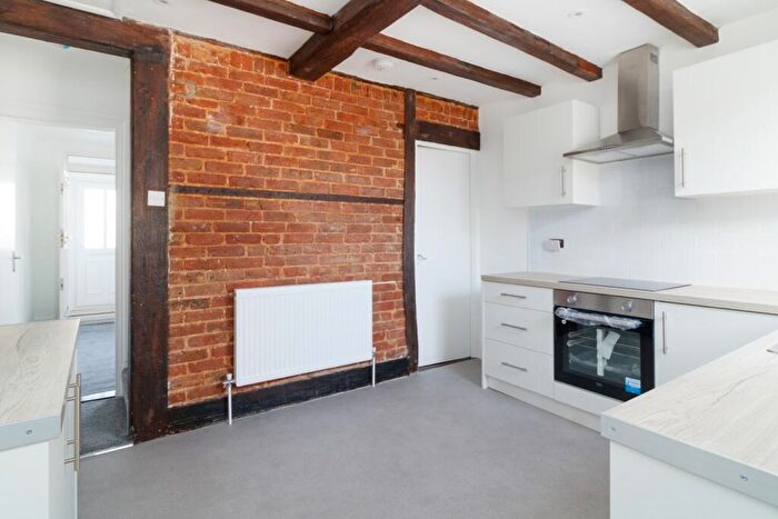 2 Bedroom Terraced House To Rent In St Georges Square, Maidstone, ME16