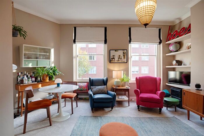 1 Bedroom Flat To Rent In Millman Street, Holborn, WC1N