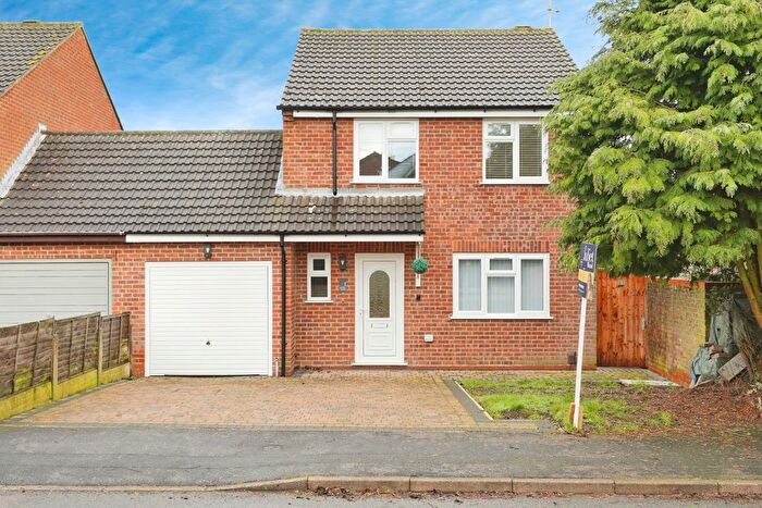 4 Bedroom Link Detached House For Sale In Brittany Avenue, Ashby-De-La-Zouch, LE65