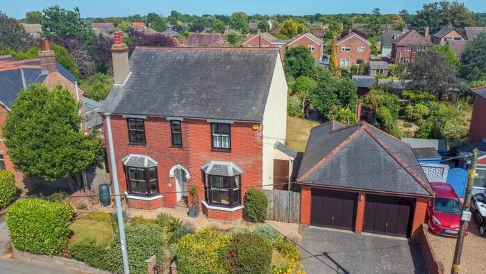 5 Bedroom Detached House To Rent In The Avenue, Wivenhoe, Colchester, CO7