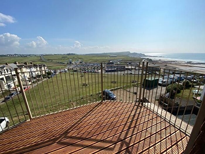 2 Bedroom Maisonette To Rent In Crooklets, Bude, EX23