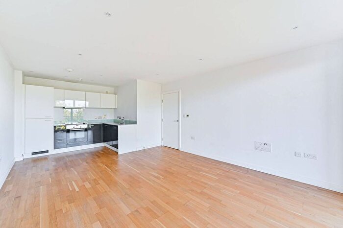 1 Bedroom Flat To Rent In Octavius Street, Deptford, London, SE8