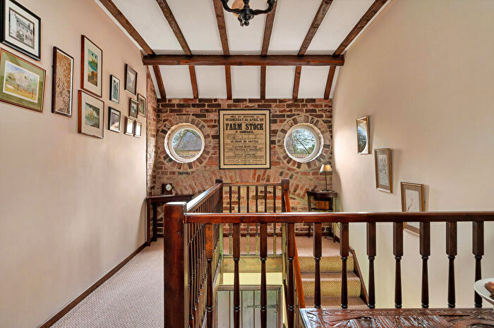 5 Bedroom Character Property For Sale In The Tremendous Threshing Barn, Waltham On The Wolds, LE14