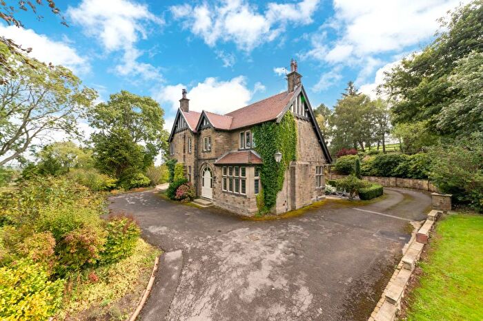 4 Bedroom Detached House For Sale In One Acre, Lane Head Road, Shepley, HD8