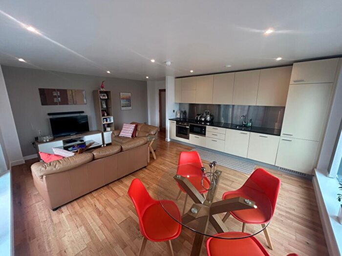 2 Bedroom Apartment To Rent In William Jessop Way, L3