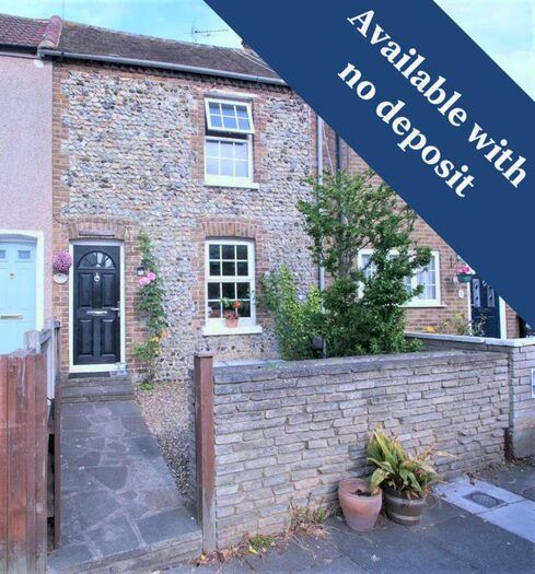 2 Bedroom Cottage To Rent In High Street, Garlinge, CT9