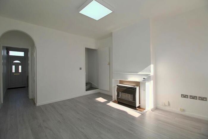 2 Bedroom Terraced House To Rent In Burder Street, Loughborough, LE11