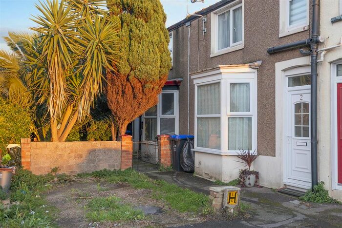 2 Bedroom End Of Terrace House To Rent In Poets Corner, Margate CT9