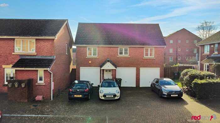 1 Bedroom Flat To Rent In Tasker Square, Heath, Cardiff, CF14