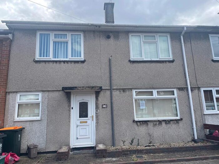 3 Bedroom Terraced House For Sale In Howe Circle, Newport, NP19