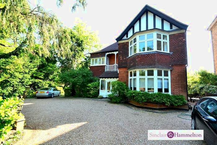 2 Bedroom Apartment To Rent In 20 Cumberland Road, Bromley, BR2