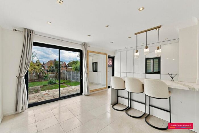 4 Bedroom House To Rent In Southway, London, N20