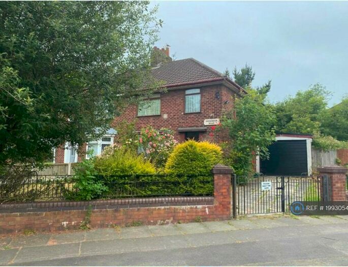 3 Bedroom Semi-Detached House To Rent In Sedgemoor Road, Liverpool, L11
