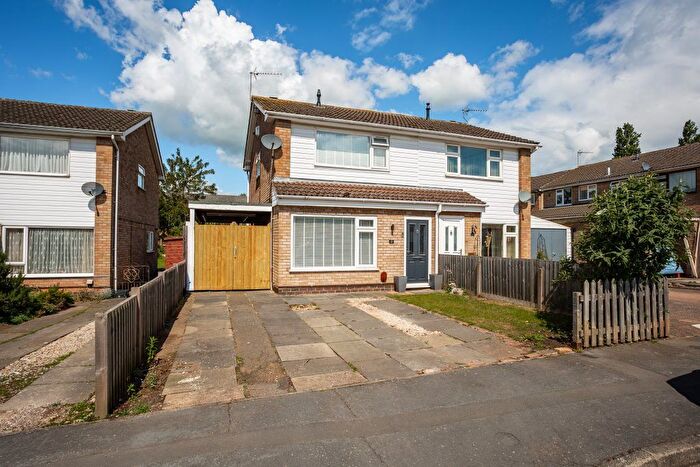 3 Bedroom Semi-Detached House For Sale In Sherrard Drive, Sileby, Leicestershire, LE12