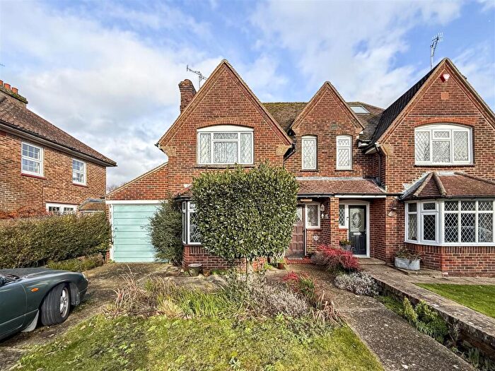 3 Bedroom Semi-Detached House For Sale In Offington Avenue, Worthing, BN14