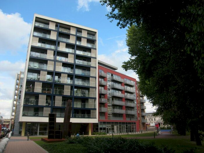 1 Bedroom Flat To Rent In California Building, Deals Gateway, London, SE13