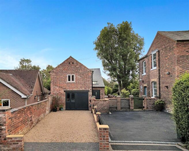 2 Bedroom Detached House For Sale In Tamworth Road, LE65