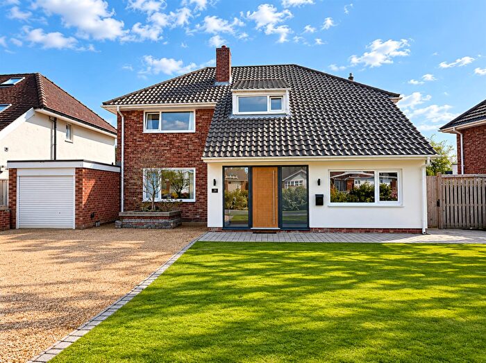 4 Bedroom Detached House For Sale In Thornton Crescent, Gayton, Wirral, CH60