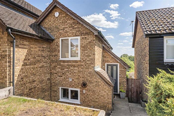 2 Bedroom Semi-Detached House For Sale In Ladywood Road, Hertford, SG14
