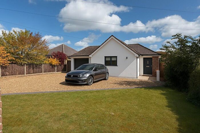 3 Bedroom Detached Bungalow To Rent In Wimborne, BH21