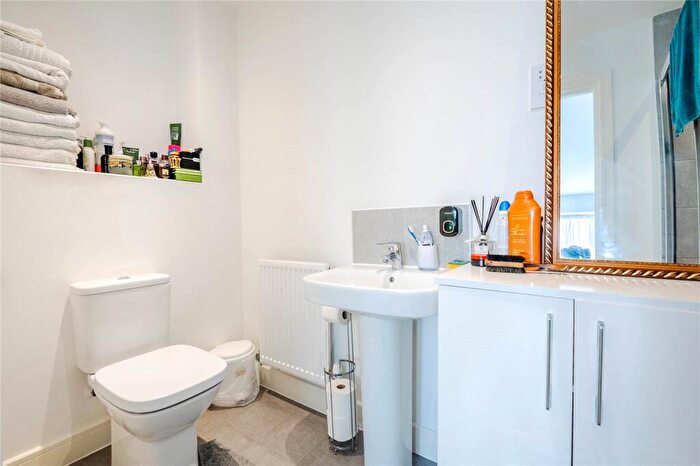 3 Bedroom End Of Terrace House For Sale In Longships Drive, Newton Leys, Bletchley, Milton Keynes, MK3