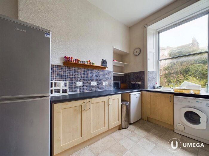 3 Bedroom Apartment To Rent In Marchmont Crescent, Marchmont, Edinburgh, EH9