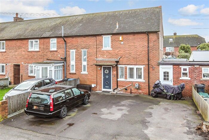 3 Bedroom End Terrace House For Sale In Church Lane, Deal, Kent, CT14
