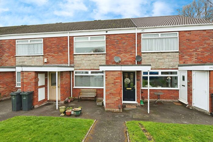 1 Bedroom Flat For Sale In Apperley Way, Halesowen, B63