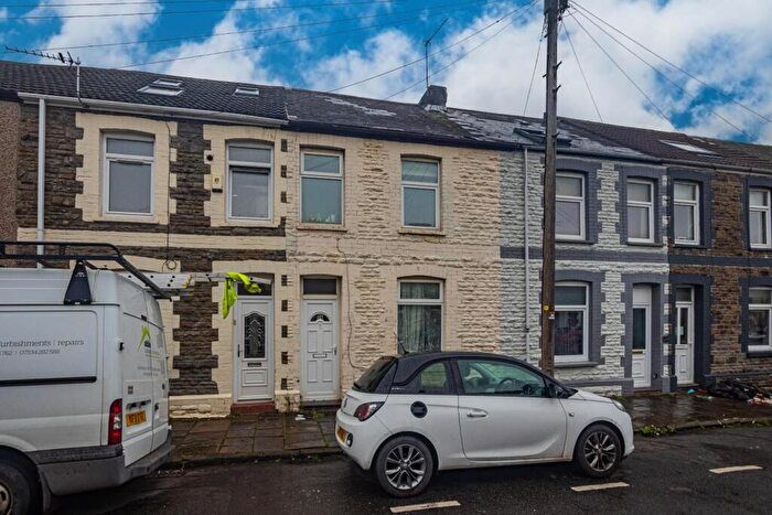 3 Bedroom Private Halls To Rent In Treherbert Street, Cathays, CF24