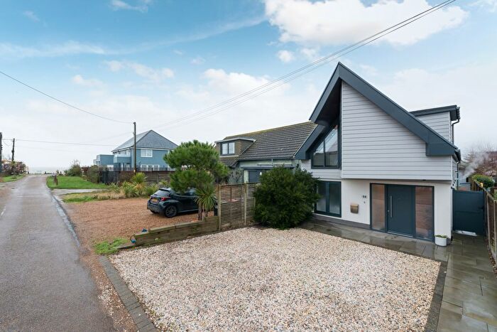 3 Bedroom Detached House For Sale In Hodgson Road, Seasalter, Whitstable, CT5