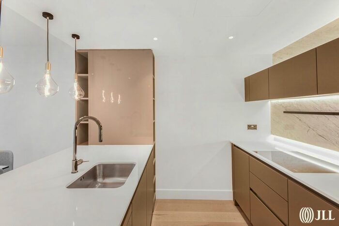 2 Bedroom Flat To Rent In Cassini Apartments, White City Living, London, W12