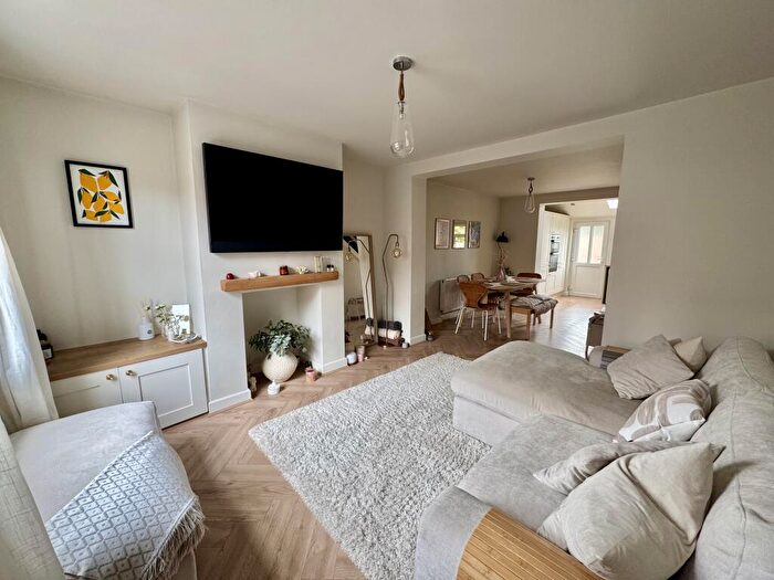 2 Bedroom Terraced House To Rent In Buxton Road, Macclesfield, SK11