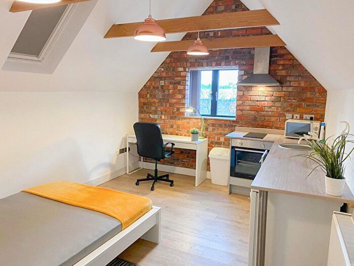 Studio To Rent In Far Gosford Street, Coventry, CV1