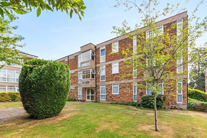 3 Bedroom Flat For Sale In Cressex Road, High Wycombe, HP12