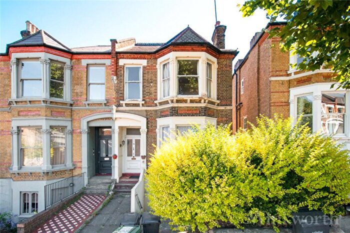 3 Bedroom Apartment To Rent In Jerningham Road, London, SE14