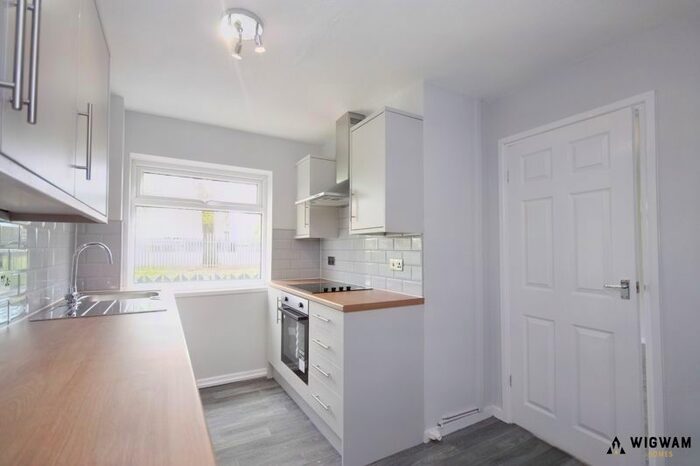 3 Bedroom Terraced House To Rent In Saxcourt, Hull, HU6