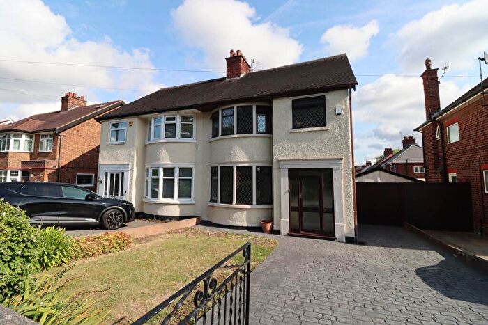 3 Bedroom Semi-Detached House For Sale In Heath Road, Bebington, CH63