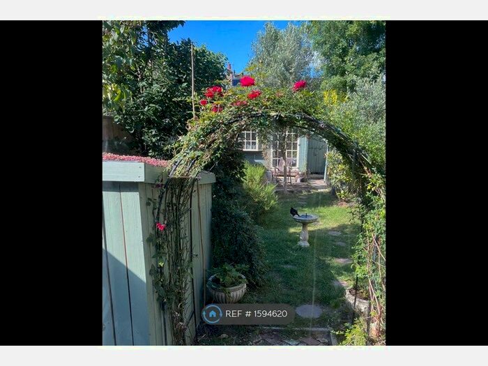 3 Bedroom Semi-Detached House To Rent In Ferry Road, Oxford, OX3