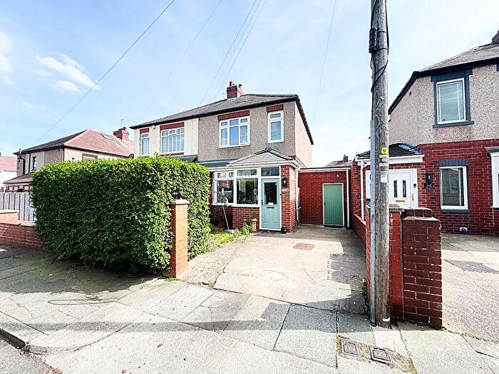 2 Bedroom Semi-Detached House For Sale In Ellesmere Avenue, Walkergate, Newcastle Upon Tyne, NE6