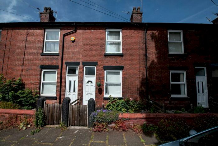 2 Bedroom Terraced House To Rent In Merton Road, Prestwich, M25