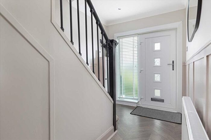 3 Bedroom End Of Terrace House For Sale In Glentarbert Road, Rutherglen, Glasgow, G73