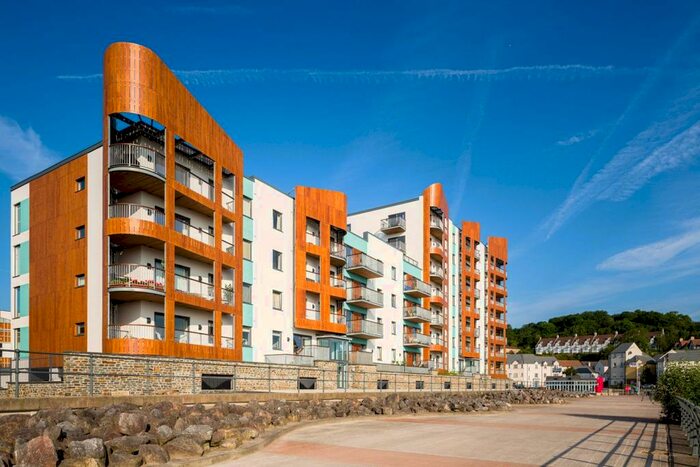 2 Bedroom Apartment To Rent In Newfoundland Way, Portishead, BS20